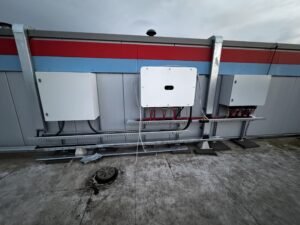 Szombathely 200 kVA viszwatt napelemes rendszer